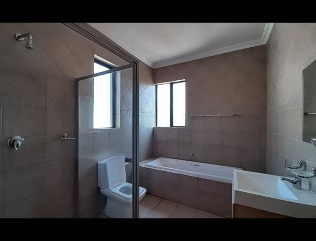 3 BEDROOM FREEHOLD FOR SALE IN XANADU